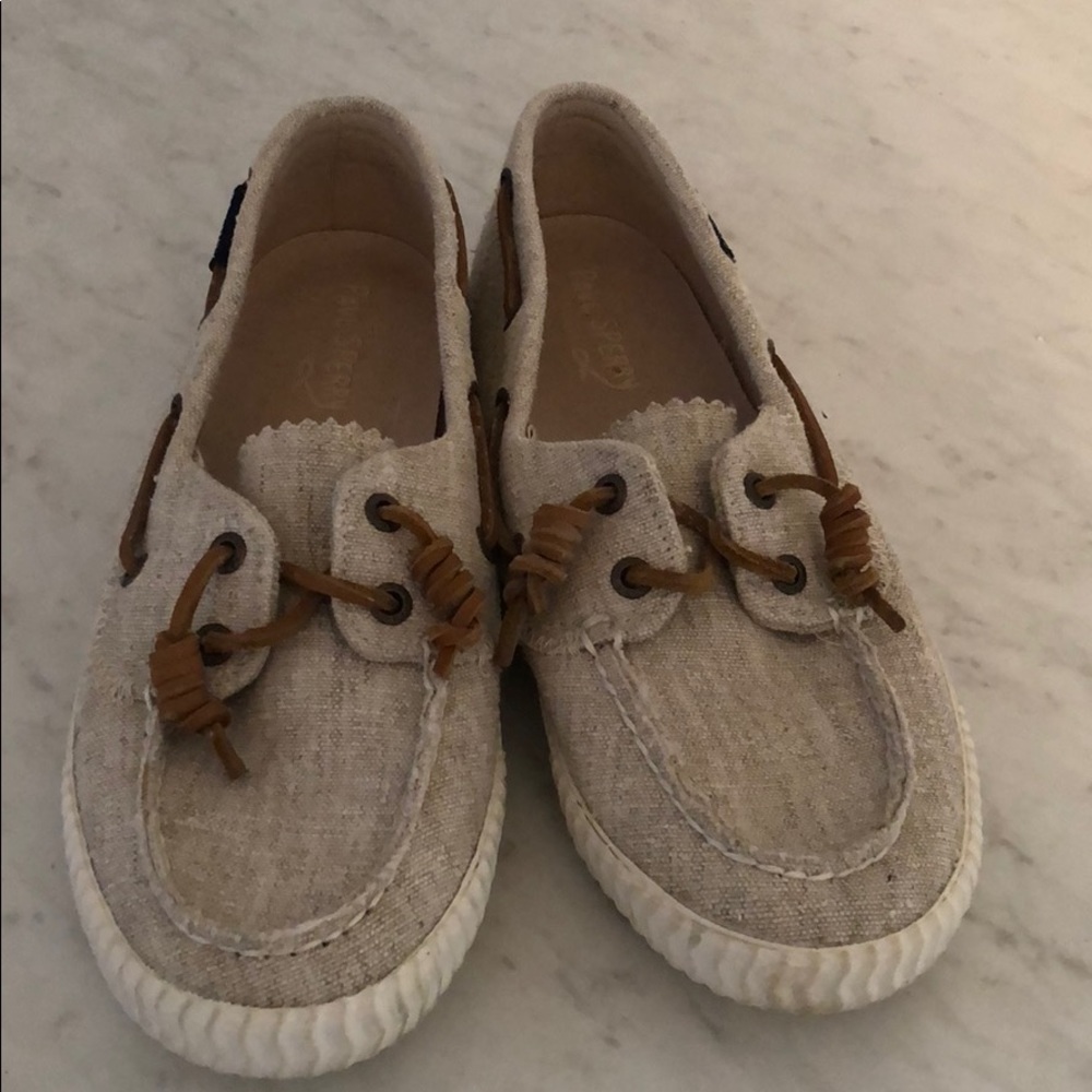 EUC Women’s Sperrys Sz 7.5